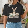 Cute Reading Bunny Glasses Books Bookworm Reader Teacher Women's T-Shirt, funny gift