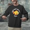 Que Hace Un Pez Nada Spanish Teacher Bilingual Teacher Dual Men Graphic Sweatshirt, gift for family, gift for coworker Que Hace Un Pez Nada Spanish Teacher Bilingual Teacher Dual Men Graphic Sweatshirt, gift for family, gift for coworker