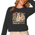 Trick Or Teach Groovy Teacher Halloween Floral Ghost Women Long Sleeve T-Shirt, Groovy Teacher Gifts, trending gift