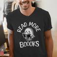 Vintage Halloween Teacher Women Reading Read More Books Men's V-Neck T-Shirt, funny gift