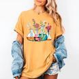 Floral Beakers Chemistry Lab Teacher Women's Comfort Colors T-Shirt Mustard