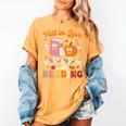 Retro Fall In Love With Learning Pumpkin Autumn Teacher Women's Comfort Colors T-Shirt Mustard