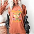 Dinosaurs Didn't Read Now They Are Extinct Reading Teacher Women's Comfort Colors T-Shirt Yam