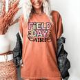Field Day Vibes For Teacher Kids Happy Field Day 2025 Women's Comfort Colors T-Shirt Yam Field Day Vibes For Teacher Kids Happy Field Day 2025 Women's Comfort Colors T-Shirt Yam