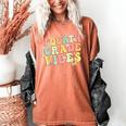 Fourth Grade Vibes Hello Team 4th Grade Teacher Kids Retro Women's Comfort Colors T-Shirt Yam