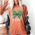 One Lucky Teacher Coquette Bow St Patricks Day Teacher Women's Comfort Colors T-Shirt Yam