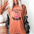 This Teacher Loves Her Flock Cute Flamingo Teacher Women's Comfort Colors T-Shirt Yam