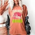 Teachers Love Brains Skeleton Halloween Teacher Funny Women's Comfort Colors T-Shirt Yam