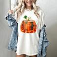 Fall Book Autumn Reading Teacher Halloween Pumpkin Season Women's Comfort Colors T-Shirt Ivory