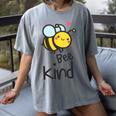Bee Kind Bumble Bee Anti Bullying Teacher Kindness Matters Women's Comfort Colors T-Shirt Gray