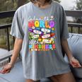 Color The World With Kindness Crayon Positivity Teacher Women's Comfort Colors T-Shirt Gray