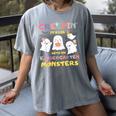 Creepin It Real With Kindergarten Monsters Halloween Teacher Women's Comfort Colors T-Shirt Gray Creepin It Real With Kindergarten Monsters Halloween Teacher Women's Comfort Colors T-Shirt Gray