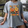 Fall In Love With Learning Thanksgiving Teacher Student Women's Comfort Colors T-Shirt Gray Fall In Love With Learning Thanksgiving Teacher Student Women's Comfort Colors T-Shirt Gray