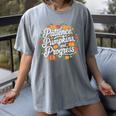Fall Special Education Teacher Pumpkin Autumn Halloween Women's Comfort Colors T-Shirt Gray