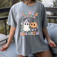 Kindergarten Boo Crew Halloween Floral Ghost Kinder Teacher Women's Comfort Colors T-Shirt Gray