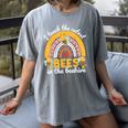 I Teach The Cutest Bees In The Beehive Teachers Day Women's Comfort Colors T-Shirt Gray I Teach The Cutest Bees In The Beehive Teachers Day Women's Comfort Colors T-Shirt Gray