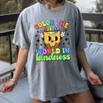 Teacher Back To School Color In Kindness Crayon Pencil Women's Comfort Colors T-Shirt Gray