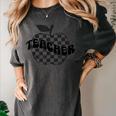 Back To School Checkered Apple Teacher Checkerboard Teacher For Men Women Girls Kids Women's Comfort Colors T-Shirt Pepper