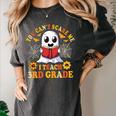 You Cant Scare Me I Teach 3rd Grade Teacher Halloween Women's Comfort Colors T-Shirt Pepper You Cant Scare Me I Teach 3rd Grade Teacher Halloween Women's Comfort Colors T-Shirt Pepper