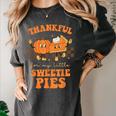 Cute Thanksgiving Teacher Thankful For My Sweetie Pies Mom Women's Comfort Colors T-Shirt Pepper