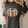 Halloween Teacher Librarians Fall Book Pumpkin Retro Reading Women's Comfort Colors T-Shirt Pepper Halloween Teacher Librarians Fall Book Pumpkin Retro Reading Women's Comfort Colors T-Shirt Pepper