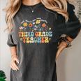 Third 3rd Grade Teacher Appreciation Teaching Wildflowers Women's Comfort Colors T-Shirt Pepper