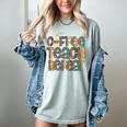Coffee Teach Repeat Leopard Print Back To School Teachers Women's Comfort Colors T-Shirt Bay
