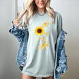 Dragonfly Sunflower Teacher Growth Mindset Choose To Shine Women's Comfort Colors T-Shirt Bay