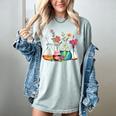 Floral Beakers Chemistry Lab Teacher Women's Comfort Colors T-Shirt Bay