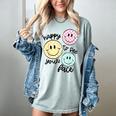 Happy To See Your Face Smile Face Teacher Back To School Women's Comfort Colors T-Shirt Bay