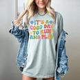 Its A Good Day To Run And Play PE Teacher Physical Education Women's Comfort Colors T-Shirt Bay Its A Good Day To Run And Play PE Teacher Physical Education Women's Comfort Colors T-Shirt Bay