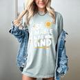 SÉ AMABLE Be Kind Bilingual Teacher Maestra Spanish Teacher Women's Comfort Colors T-Shirt Bay SÉ AMABLE Be Kind Bilingual Teacher Maestra Spanish Teacher Women's Comfort Colors T-Shirt Bay