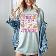 Trick Or Teach Retro Halloween Teacher Look Women's Comfort Colors T-Shirt Bay