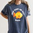 Que Hace Un Pez Nada Spanish Teacher Bilingual Teacher Dual Women's Comfort Colors T-Shirt Denim