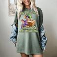 All The Cool Dragons Are Reading Dragon Teacher Women's Comfort Colors T-Shirt Berry