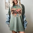 Cute Teacher With Apple Retro Teacher Kids Back To School Women's Comfort Colors T-Shirt Berry Cute Teacher With Apple Retro Teacher Kids Back To School Women's Comfort Colors T-Shirt Berry