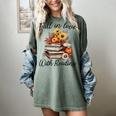 Fall In Love With Reading Book Autumn Teachers Pumpkins Women's Comfort Colors T-Shirt Berry