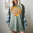 One Thankful PE Teacher Thanksgiving Fall Autumn Groovy Women's Comfort Colors T-Shirt Berry
