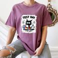 Test Day Stressed Cat Teacher Student Kids Testing Day Women's Comfort Colors T-Shirt Moss