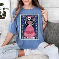 La Maestra Halloween Mexican Bingo Card Teacher Lottery Card Women's Comfort Colors T-Shirt Blue Jean