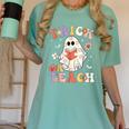 Groovy Halloween Trick Or Teach Retro Floral Ghost Teacher Women's Comfort Colors T-Shirt Chalky Mint