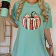 Halloween Teacher Librarians Fall Book Pumpkin Retro Reading Women's Comfort Colors T-Shirt Chalky Mint Halloween Teacher Librarians Fall Book Pumpkin Retro Reading Women's Comfort Colors T-Shirt Chalky Mint