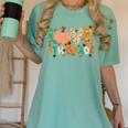 Love 5th Grade Thanksgiving Colorful Fall Leaves Teacher Women's Comfort Colors T-Shirt Chalky Mint