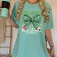 One Lucky Teacher Coquette Bow St Patricks Day Teacher Women's Comfort Colors T-Shirt Chalky Mint