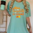 One Thankful PE Teacher Thanksgiving Fall Autumn Groovy Women's Comfort Colors T-Shirt Chalky Mint