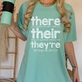 There Their They'Re English Grammar Teacher Humor Women's Comfort Colors T-Shirt Chalky Mint
