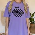Back To School Checkered Apple Teacher Checkerboard Teacher For Men Women Girls Kids Women's Comfort Colors T-Shirt Violet