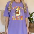 You Can't Scare Me I Teach Kindergarten Halloween Teacher Women's Comfort Colors T-Shirt Violet