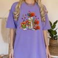 Turkey Reading Books Fall Thanksgiving Teacher Librarian Women's Comfort Colors T-Shirt Violet