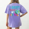 Multilingual Teacher In Dos Idiomas Linguist Language Women's Comfort Colors T-Shirt Back Print Violet